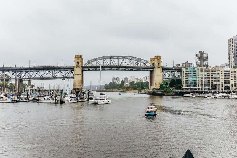 vancouver-capilano-suspension-bridge-sightseeing-half-day