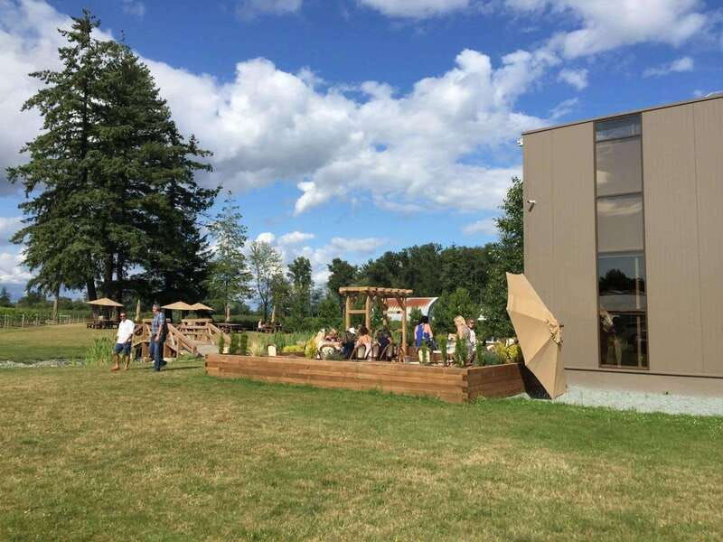 vancouver-city-highlights-and-fraser-valley-wine-tour