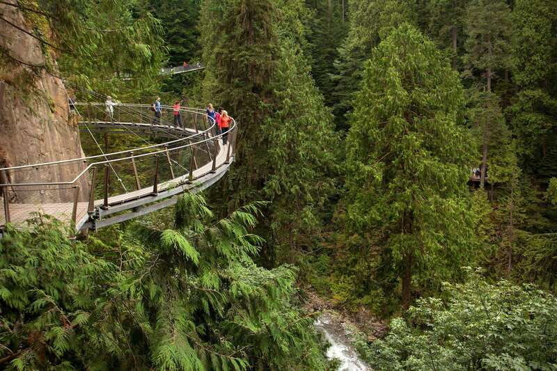 vancouver-day-tour-stanley-park-capilano-suspension-bridge