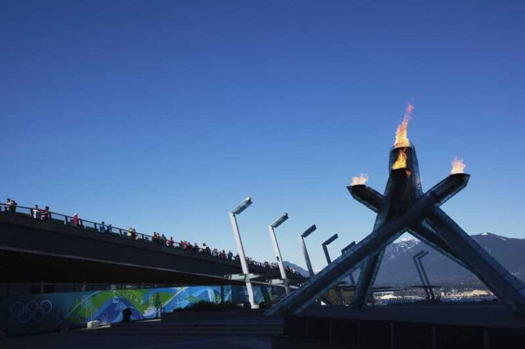 vancouver-day-tour-stanley-park-capilano-suspension-bridge