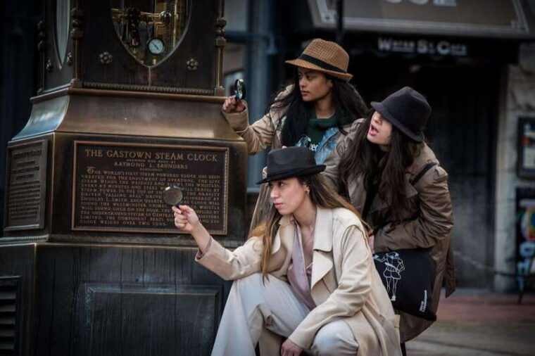 vancouver-explore-gastown-with-an-outdoor-murder-mystery