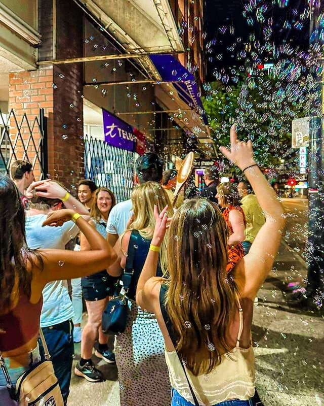 vancouver-gastown-pub-crawl