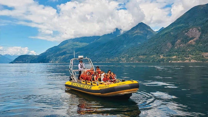 vancouver-waterfront-sightseeing-tour-city-and-waterfall