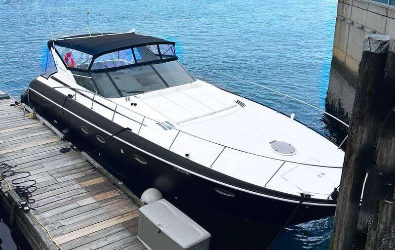 vancouver-your-own-private-yacht-tour-2-to-6-hours