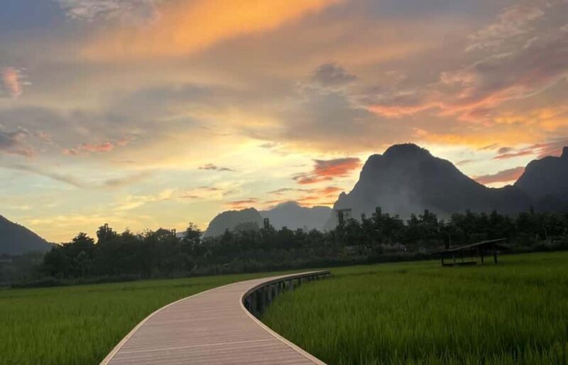 Vang Vieng Cloud Walk:Hot Air Balloon and Paragliding Flight - Authentic Insights from Reviewers