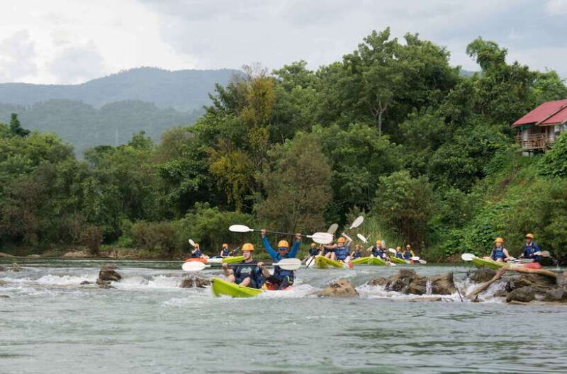 vang-vieng-nam-song-river-kayak-tour