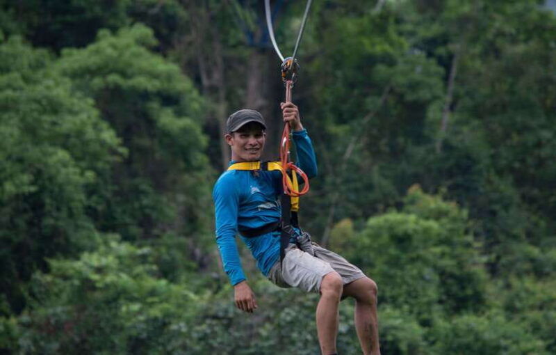 vang-vieng-nam-song-river-kayak-tour