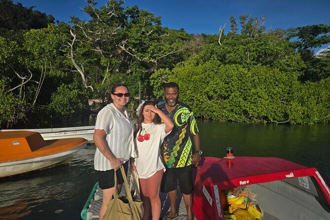Vanuatu Moso Island Day Trip with BBQ and Blue Cave Snorkeling - Capturing the Moment and Scenic Views