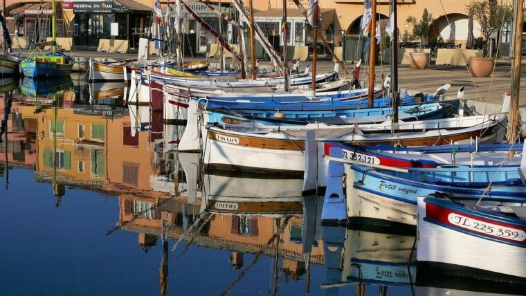 var-customized-day-trip-with-driver-guide