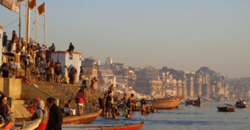Varanasi: 3-Hour Evening Aarti Tour and Boat Ride - Who Would Love This Experience?