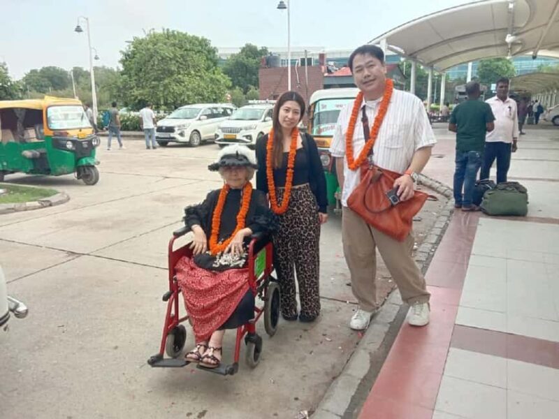 Varanasi: Full Day City Highlights Tour With Ganges Cruise - The Sum Up