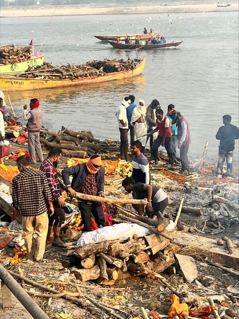 Varanasi: Manikarnika Ghat (Oldest Cremation Site) Tour - Varanasi: Manikarnika Ghat (Oldest Cremation Site) Tour