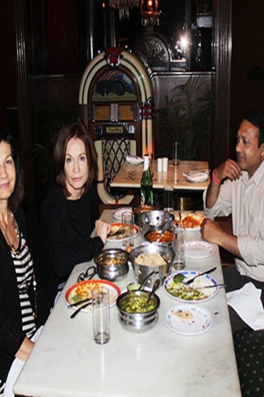 Varanasi: Night Boat Ride, Aarati Ceremony and Dinner - FAQ