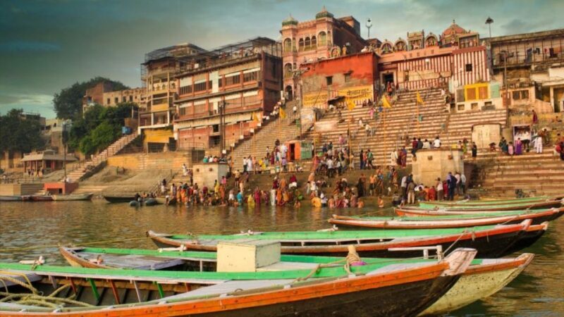 Varanasi: Night Boat Ride, Aarti Ceremony and Dinner - Who Is This Tour Best For?