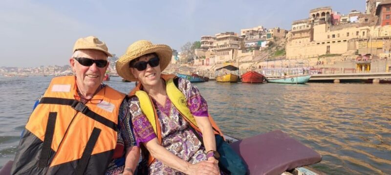 Varanasi: Private Day Tour with Ganges Boat Ride & Aarti - Exploring the Varanasi Private Day Tour with Ganges Boat Ride & Aarti