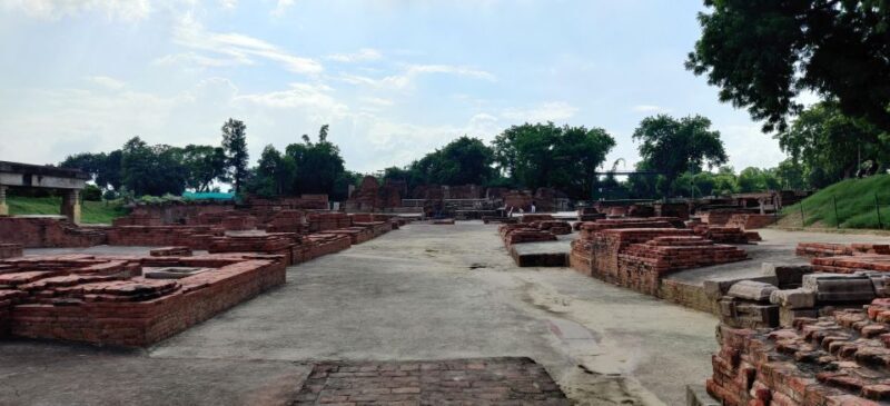 Varanasi & Sarnath: Full-Day Tour with Ganges Boat Ride - Who Should Opt for This Experience?