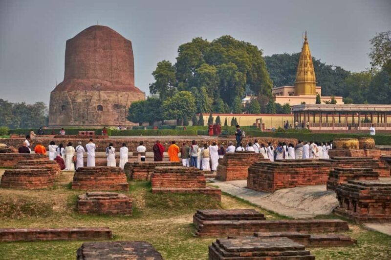 Varanasi Spiritual Tour with Temple Visits & Ganga Aarti - A Deep Dive into the Varanasi Experience