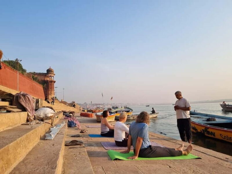 Varanasi: Sunrise Boat Tour & Ghats Experience - The Significance of the Rituals and Rituals
