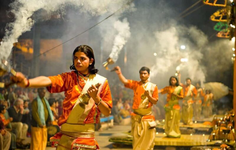 Varanasi Sunset Tour with Ganga Aarti & Free Boat Ride - Some Caveats