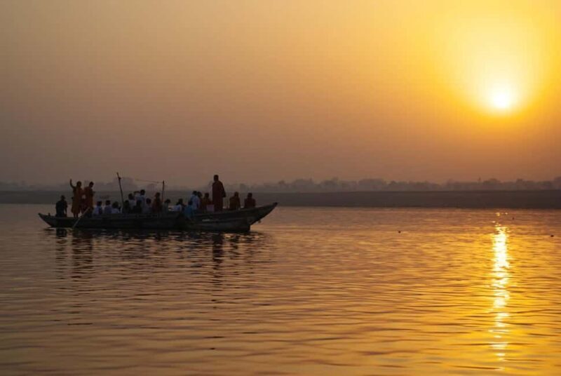 Varanasi Sunset Tour with Ganga Aarti & Free Boat Ride - Final Thoughts
