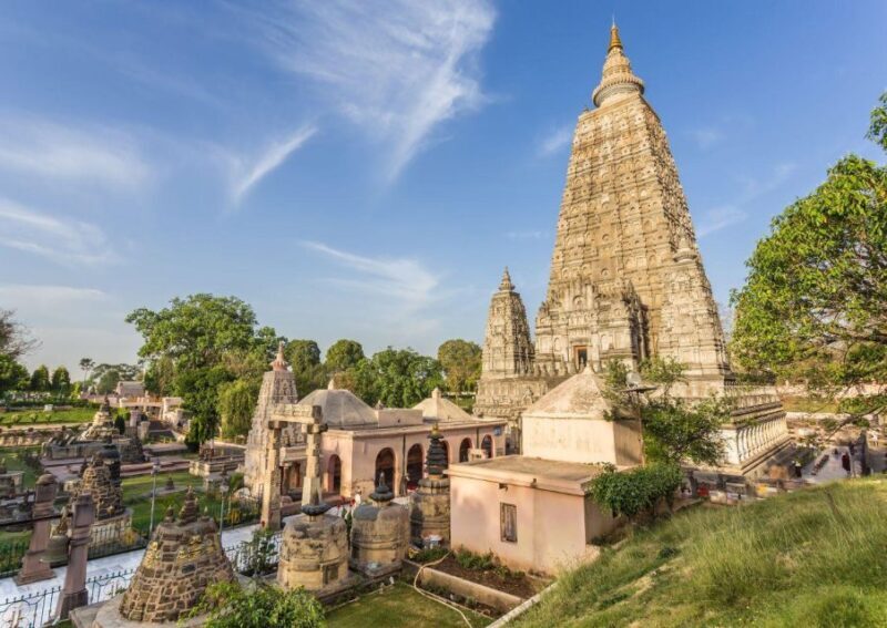 Varanasi to Bodhgaya: A Day of Spiritual Exploration - The Itinerary in Detail