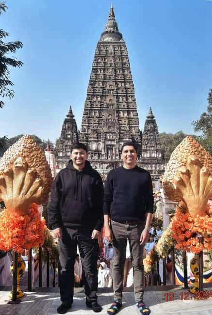 Varanasi to Bodhgaya : A day trip of Enlightment exploration - The Journey Begins: From Varanasi to Bodhgaya