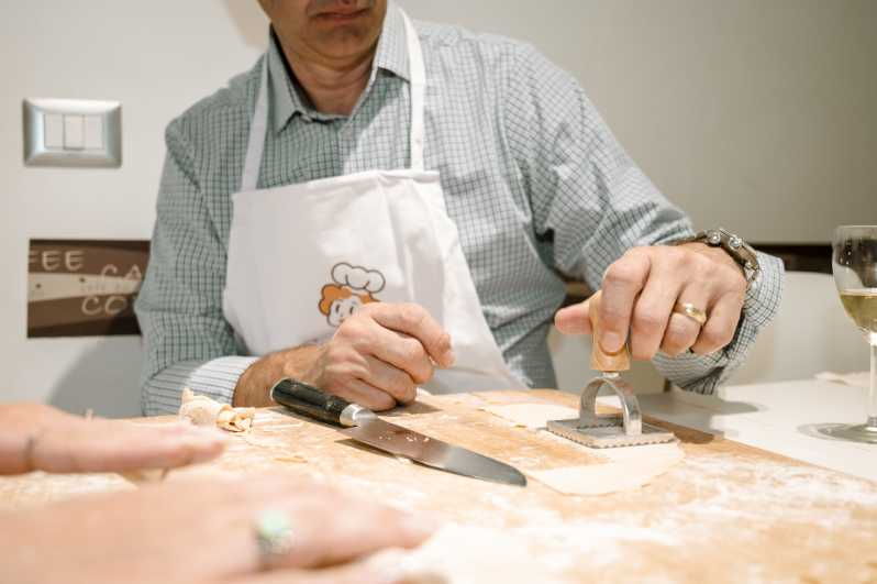 varenna-pasta-tiramisu-cooking-class-at-a-locals-home