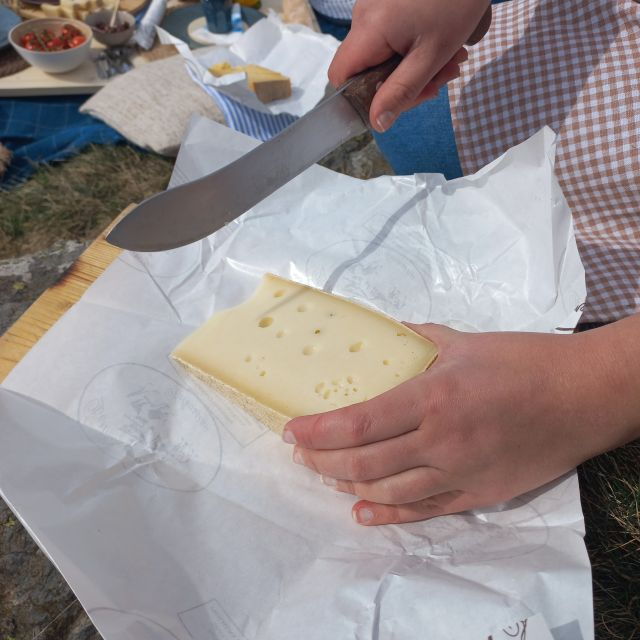 varenna-picnic-experience-in-the-italian-alps