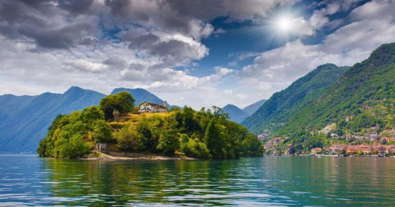 varenna-shared-boat-tour-with-aperitif