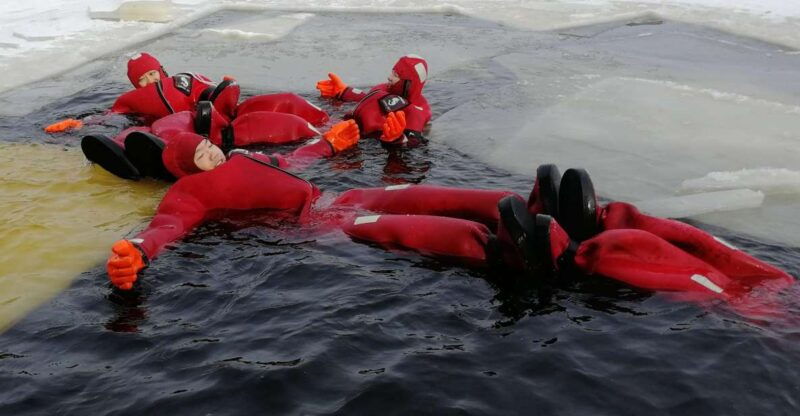 varjola-resort-arctic-floating