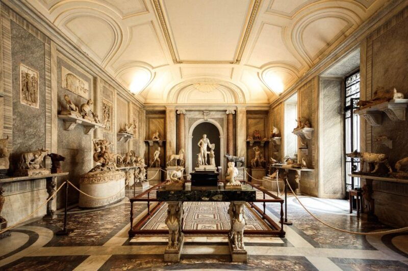 vatican-alone-in-the-sistine-chapel-the-key-masters-tour