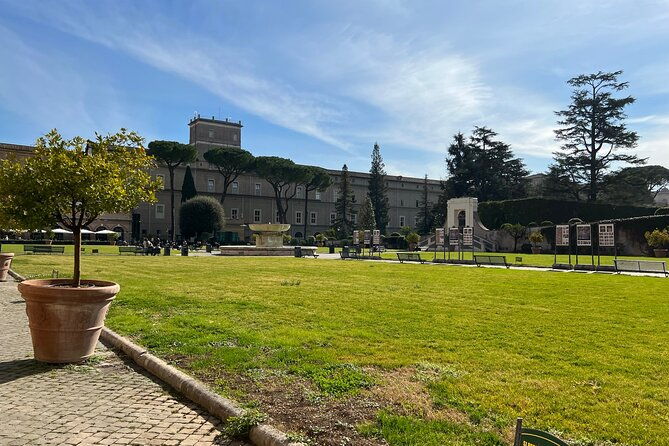 vatican-and-sistine-chapel-semi-private-guided-tour