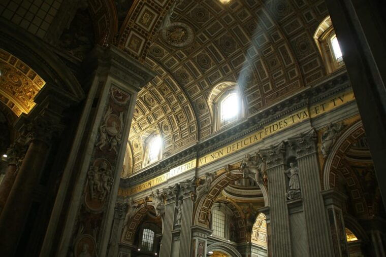 vatican-and-sistine-chapel-semi-private-tours-small-group