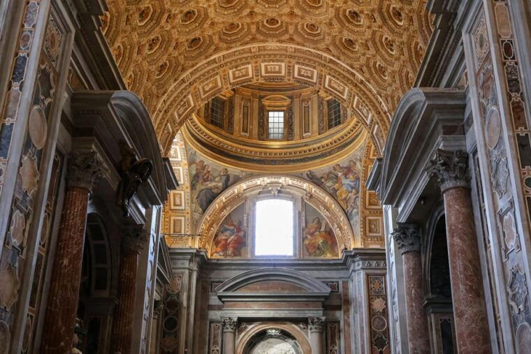 vatican-and-sistine-chapel-semi-private-tours-small-group