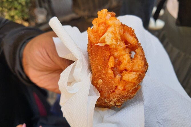 vatican-and-trionfale-market-tour-with-wine-and-food-tasting