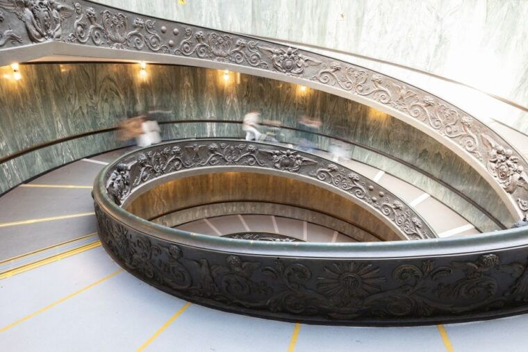 vatican-city-papal-audience-sistine-chapel-vatican-tour