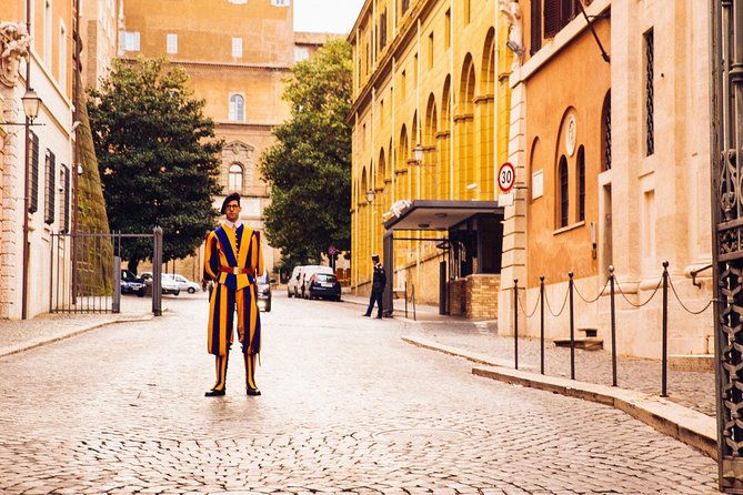 vatican-city-surroundings-private-tour-with-a-private-guide