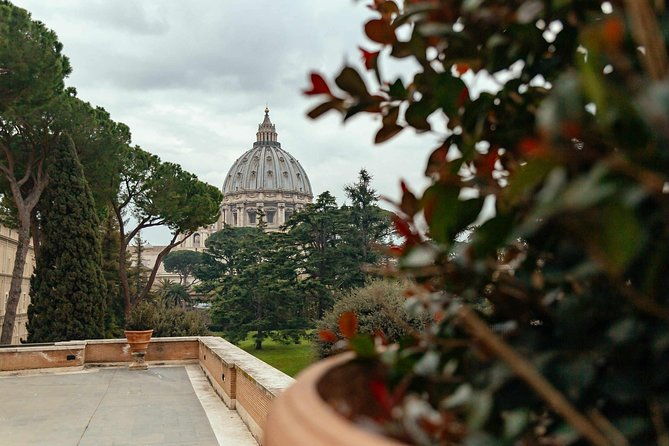 vatican-city-surroundings-private-tour-with-a-private-guide