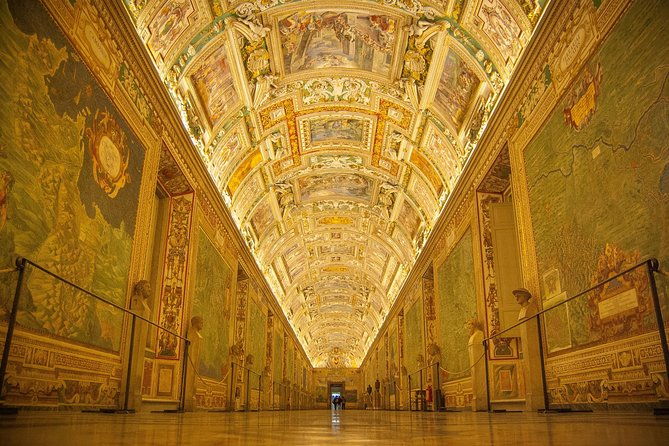 vatican-early-morning-semi-private-skip-the-line-guided-tour
