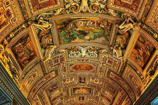 vatican-museum-and-sistine-chapel-skip-the-line-fast-entry