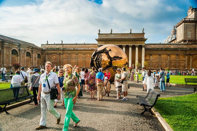 vatican-museum-exclusive-private-guided-tour-with-sistine-chapel-for-families