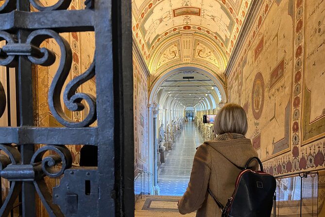 vatican-museums-alone-semi-private-early-entry-tour-breakfast