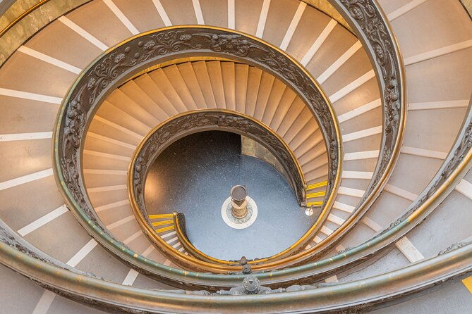 vatican-museums-and-sistine-chapel-guided-tour-2