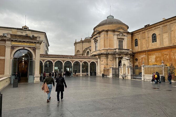 vatican-museums-and-sistine-chapel-skip-the-line-ticket-4