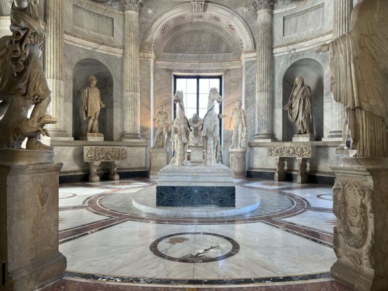 vatican-museums-raphaels-rooms-sistine-chapel-tour