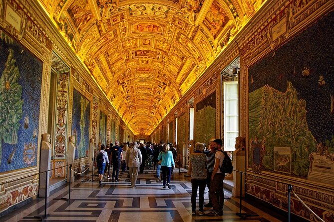 vatican-museums-sistine-chapel-guided-tour-with-ticket-2