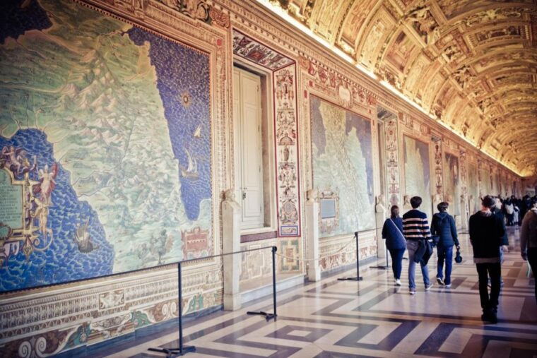 vatican-museums-sistine-chapel-semi-private-afternoon-tour
