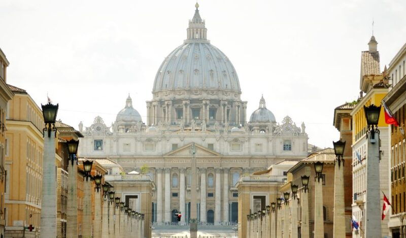 vatican-museums-sistine-chapel-st-peters-square-tour