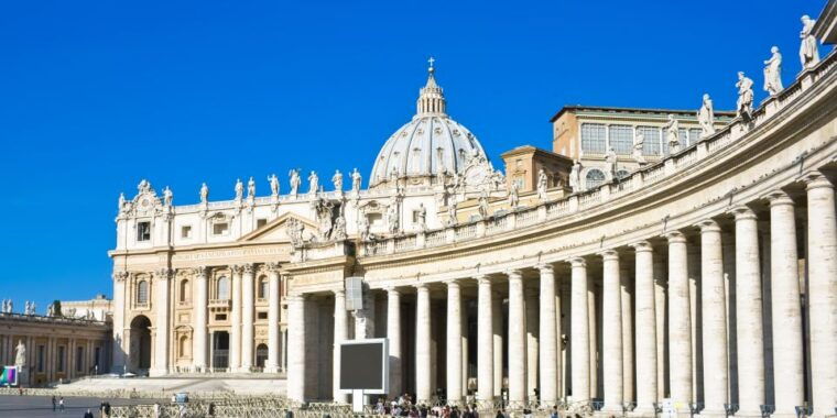 vatican-museums-sistine-chapel-st-peters-square-tour