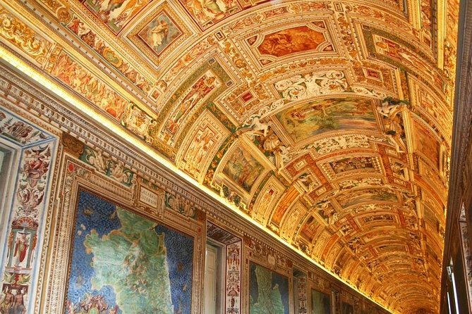 vatican-museums-sistine-chapel-vip-small-group-tourmax-10-pax